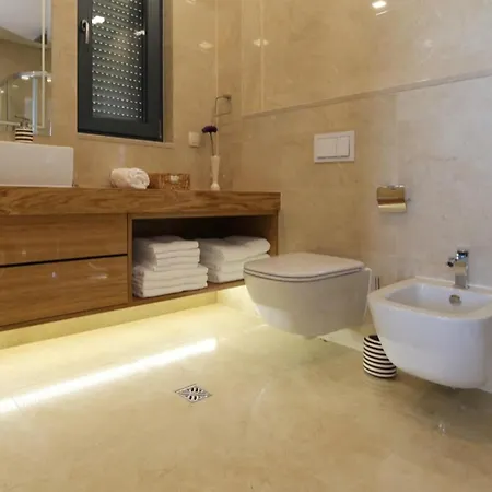 Вілла Lux Afrodita - Three Bedoom With Outdoor Pool