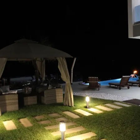 Lux Afrodita - Three Bedoom With Outdoor Pool
