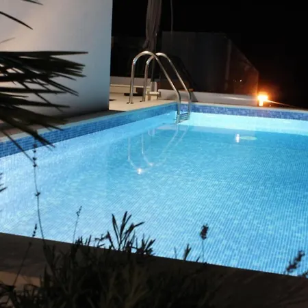 Lux Afrodita - Three Bedoom With Outdoor Pool